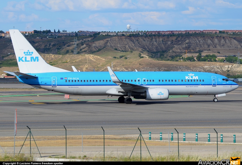 PH-BGA - Boeing 737-8K2 - KLM - Royal Dutch Airlines