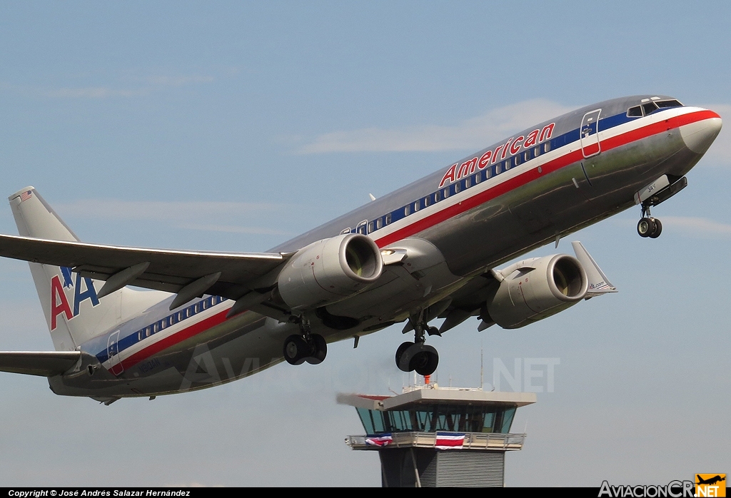 N910AN - Boeing 737-800 - American Airlines