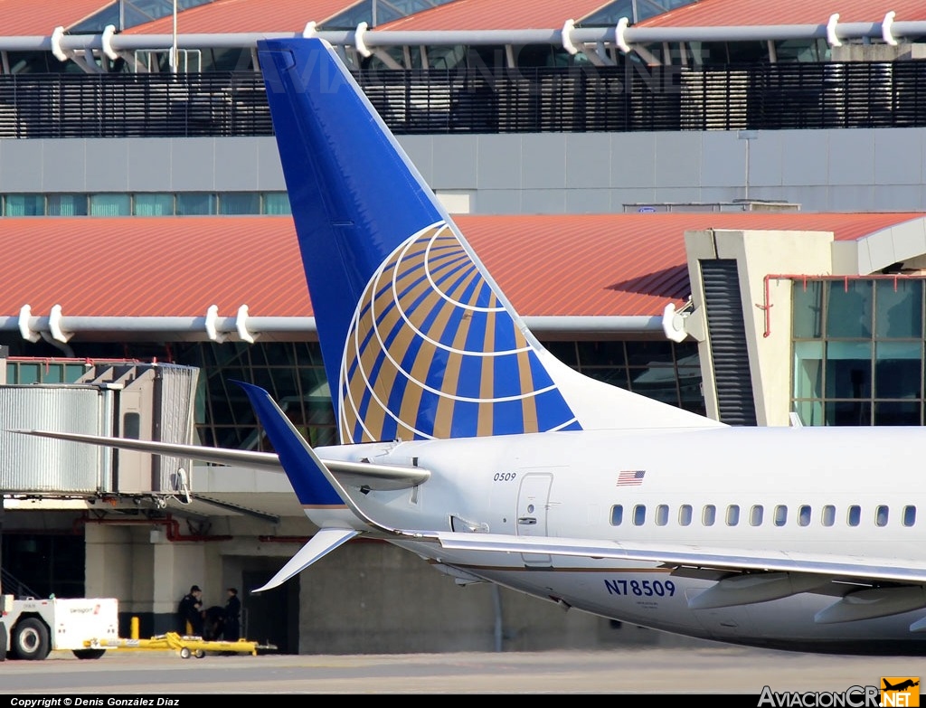 N78509 - Boeing 737-824 - United Airlines