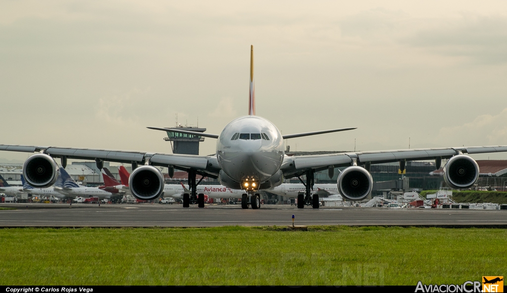 EC-LFS - Airbus A340-642 - Iberia