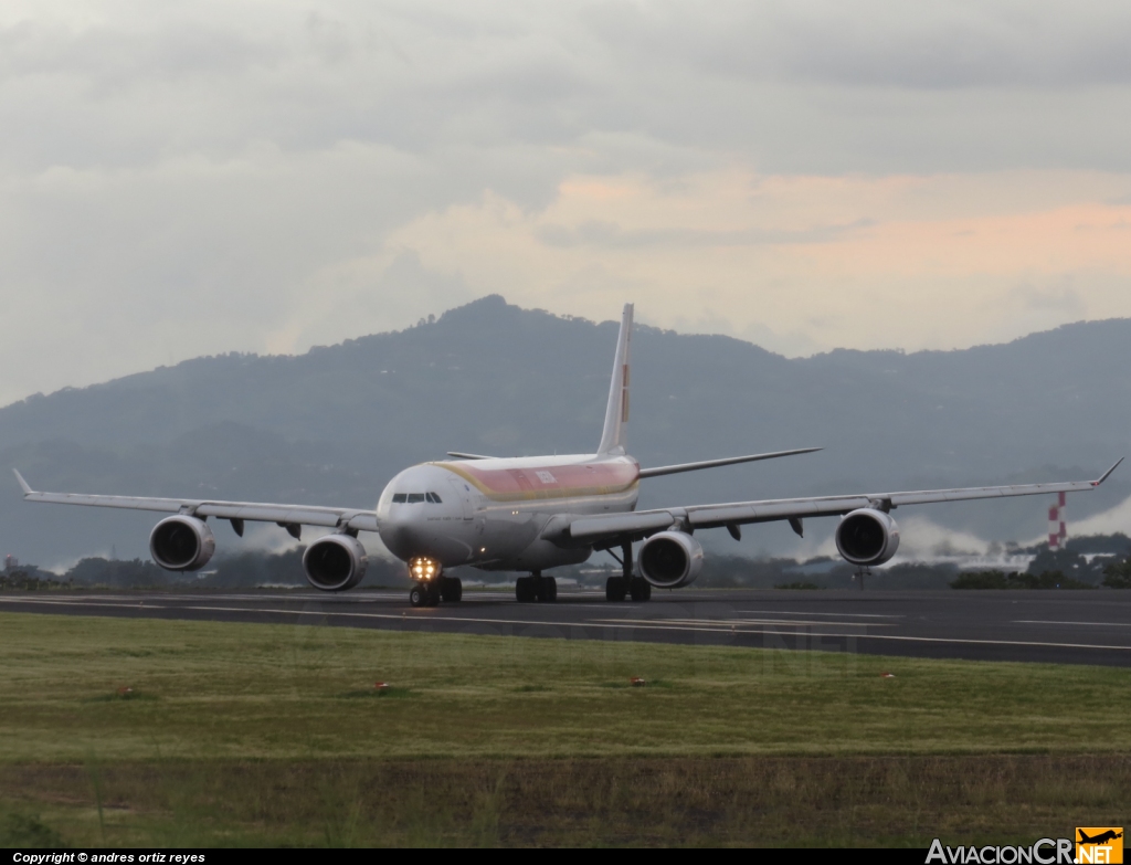 EC-JLE - Airbus A340-642 - Iberia