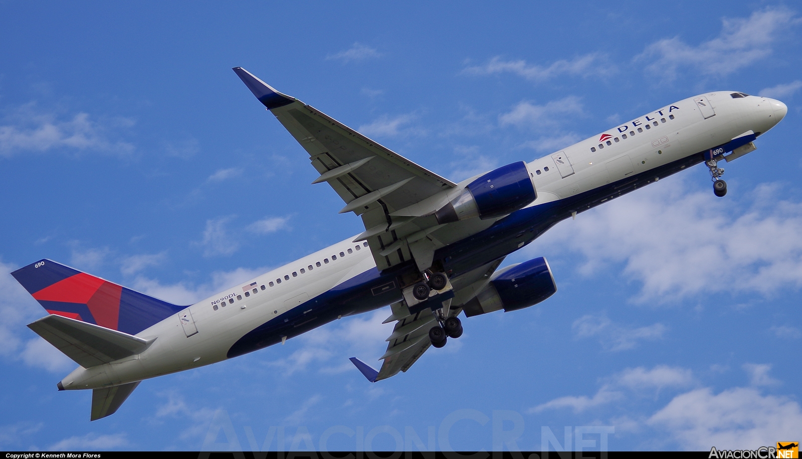 N690DL - Boeing 757-200 - Delta Air Lines