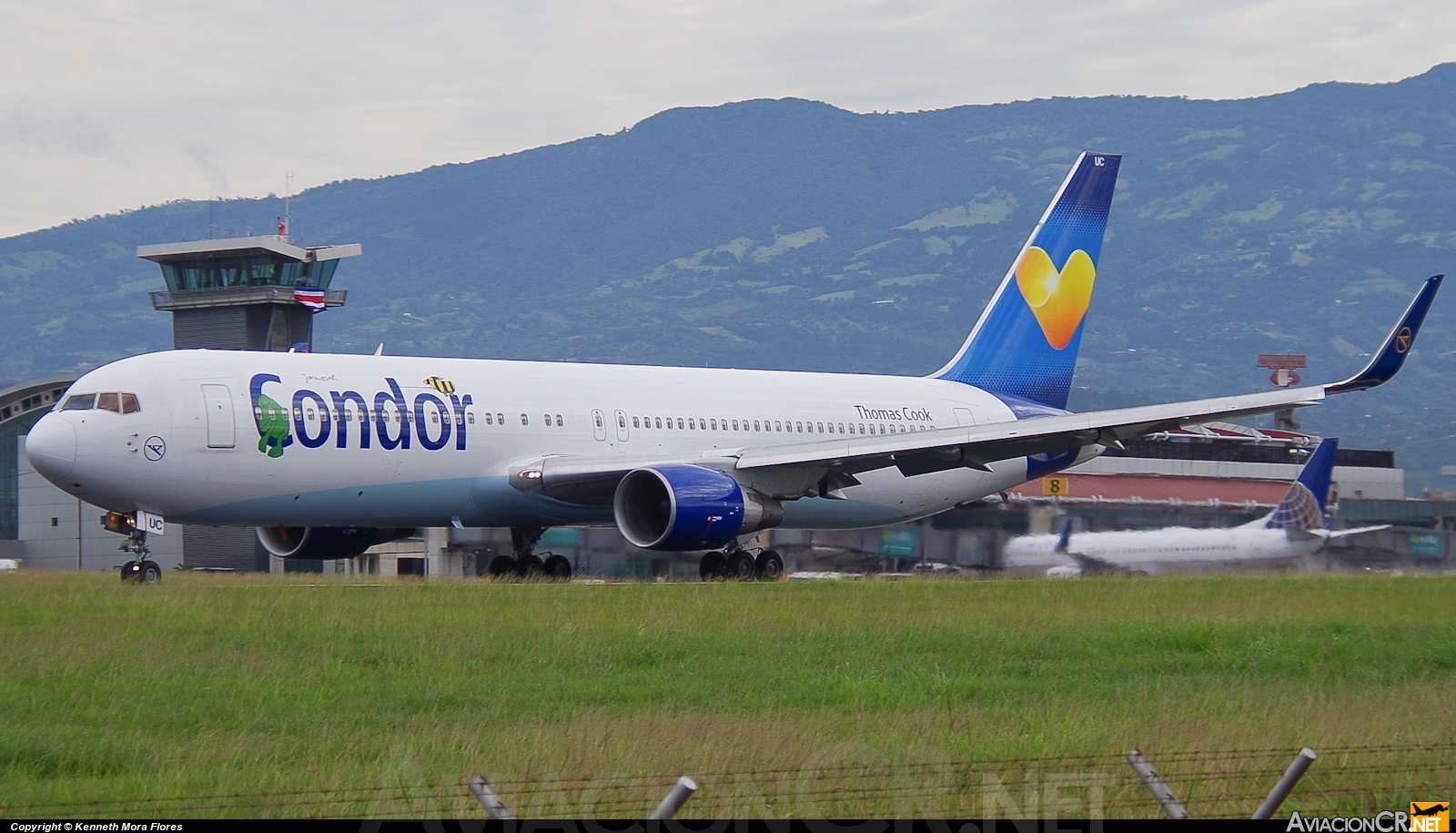 D-ABUC - Boeing 767-330(ER) - Thomas Cook