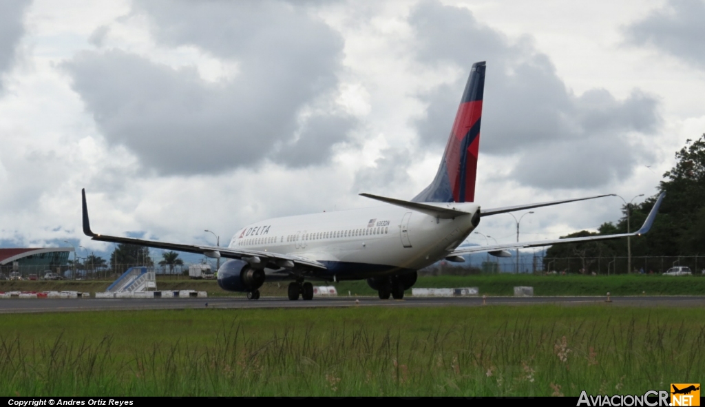 N383DN - Boeing 737-832 - Delta Air Lines