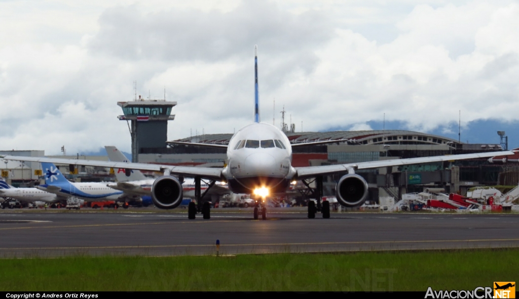 N566JB - Airbus A320-232 - Jet Blue