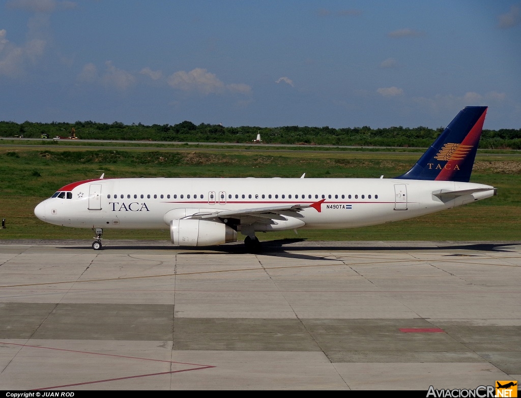 N490TA - Airbus A320-233 - TACA