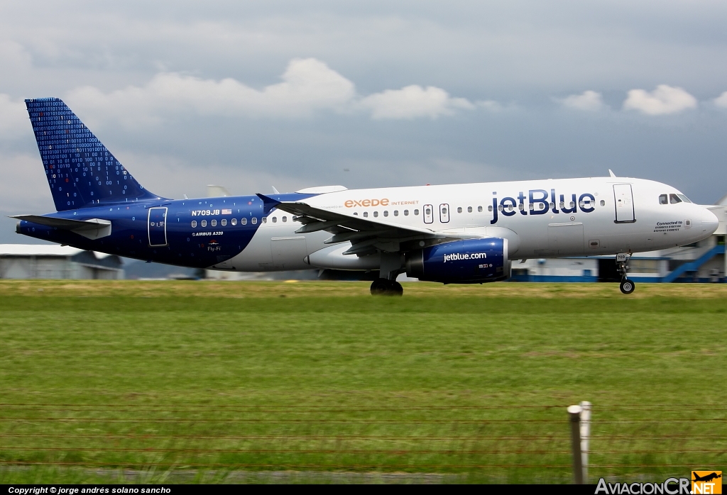 N709JB - Airbus A320-232 - Jet Blue