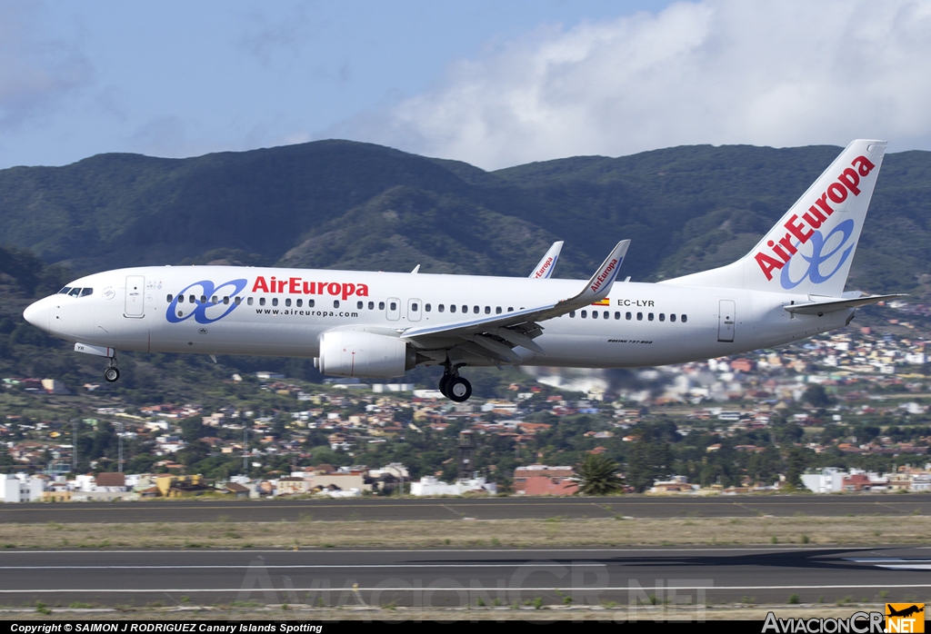 EC-LYR - Boeing 737-85P - Air Europa