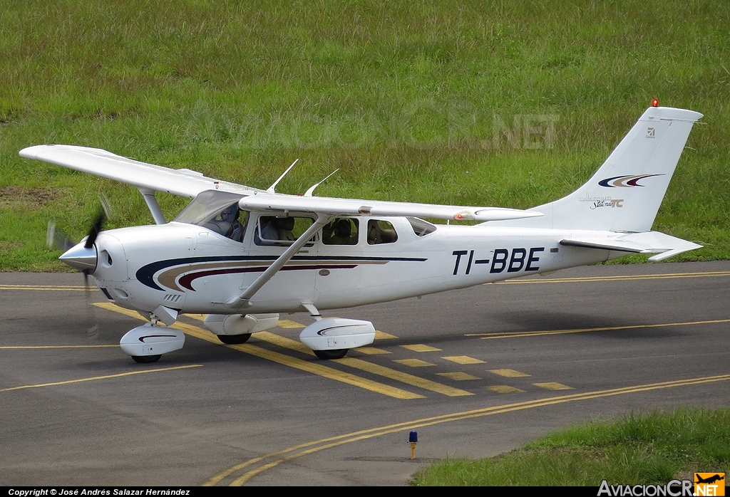 TI-BBE - Cessna 206 Turbo Stationair - Privado