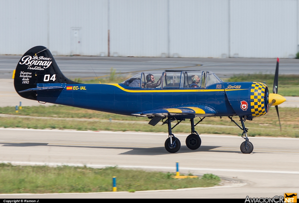 EC-IAL - Yakovlev Yak-52 - Asociación deportiva Jacob-52