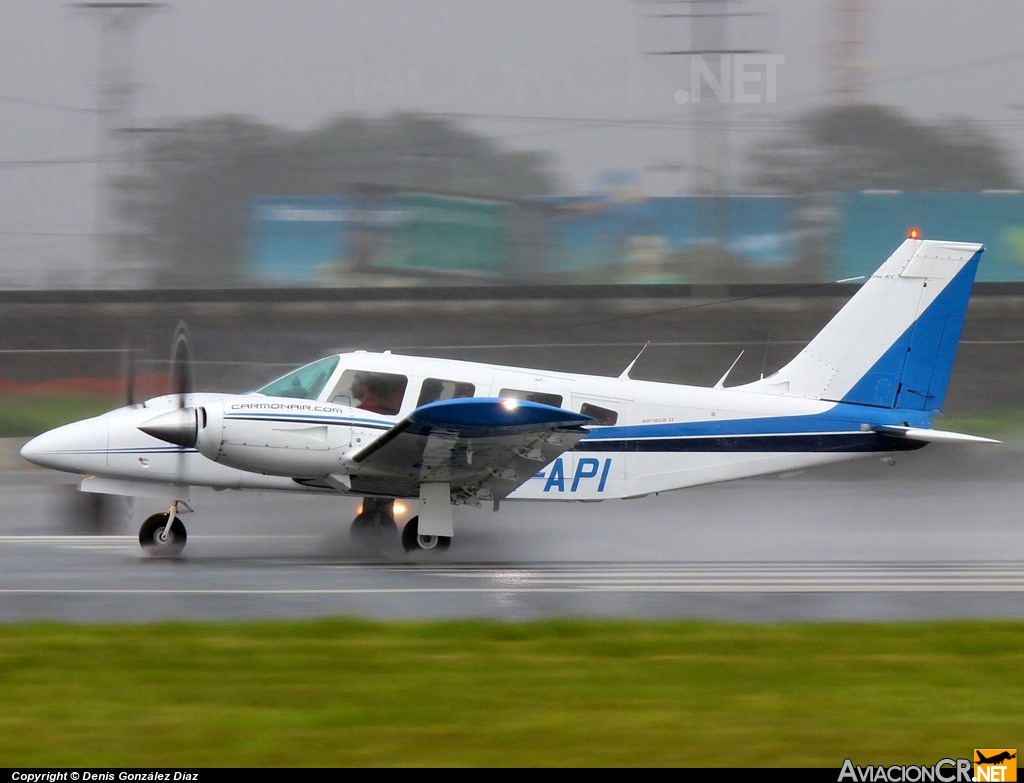 TI-API - Piper PA-34-200T Seneca II - ECDEA - Escuela Costarricense de Aviación