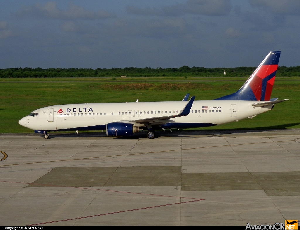 N3739P - Boeing 737-832 - Delta Airlines