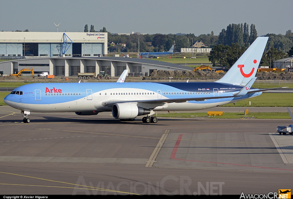 PH-OYI - Boeing 767-304/ER - ArkeFly