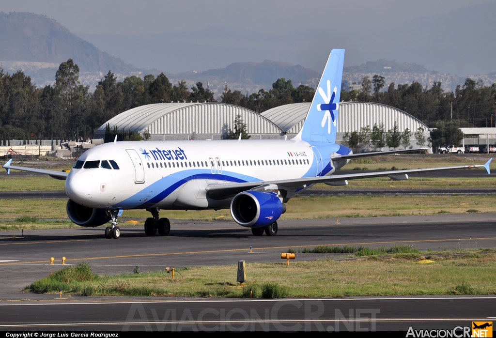 XA-UHE - Airbus A320-214 - Interjet