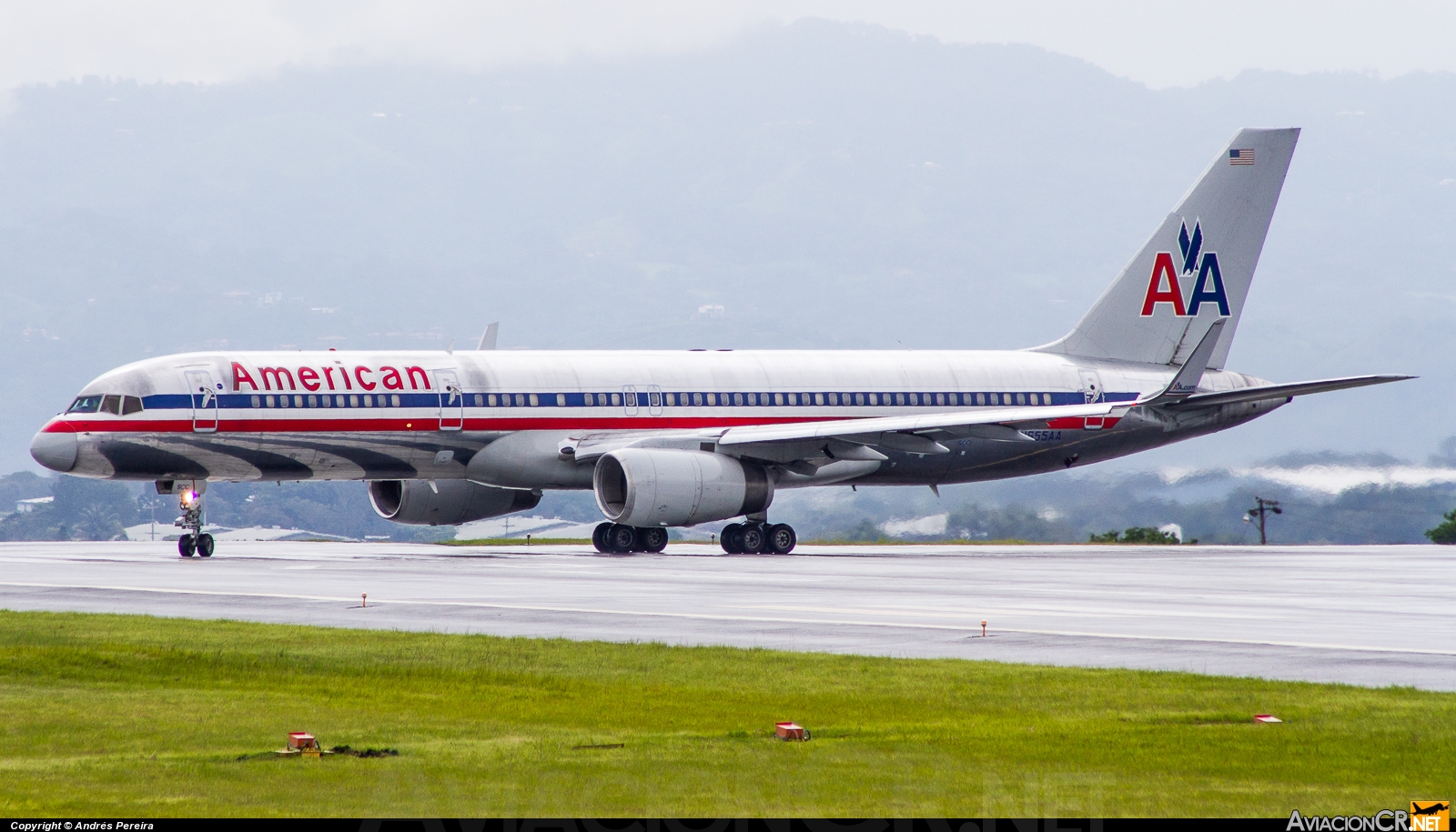 N655AA - Boeing 757-223 - American Airlines