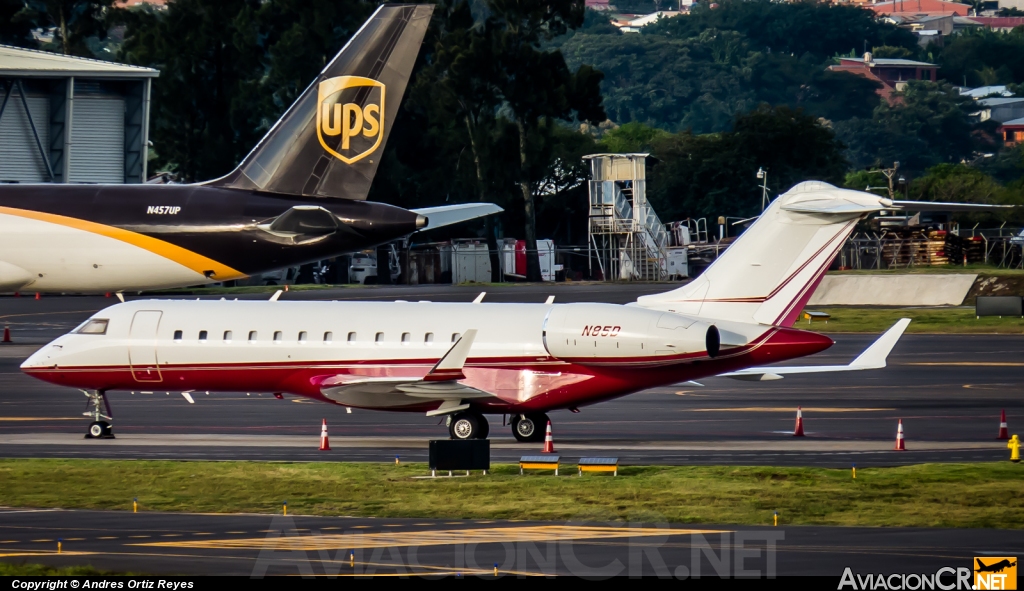 N85D - Bombardier BD-700-1A10 Global Express - Privado (Dole)