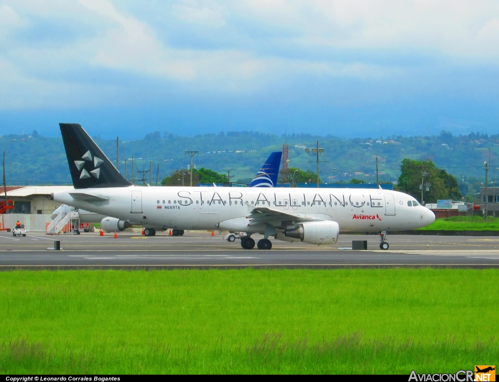 N689TA - Airbus A320-214 - Avianca