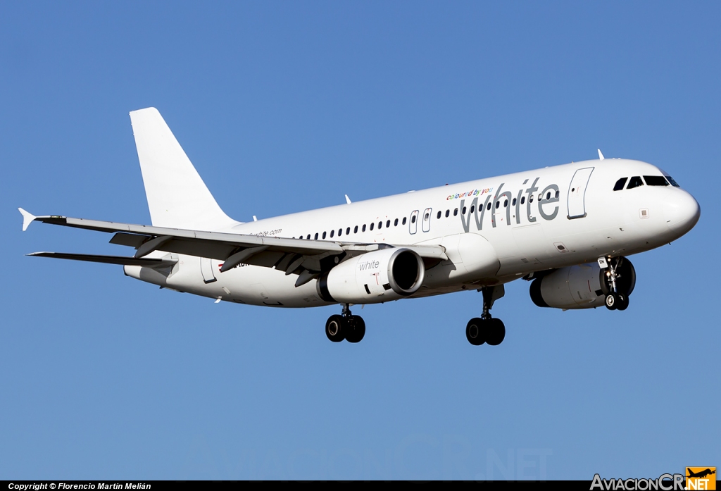 OE-IDN - Airbus A320-232 - White