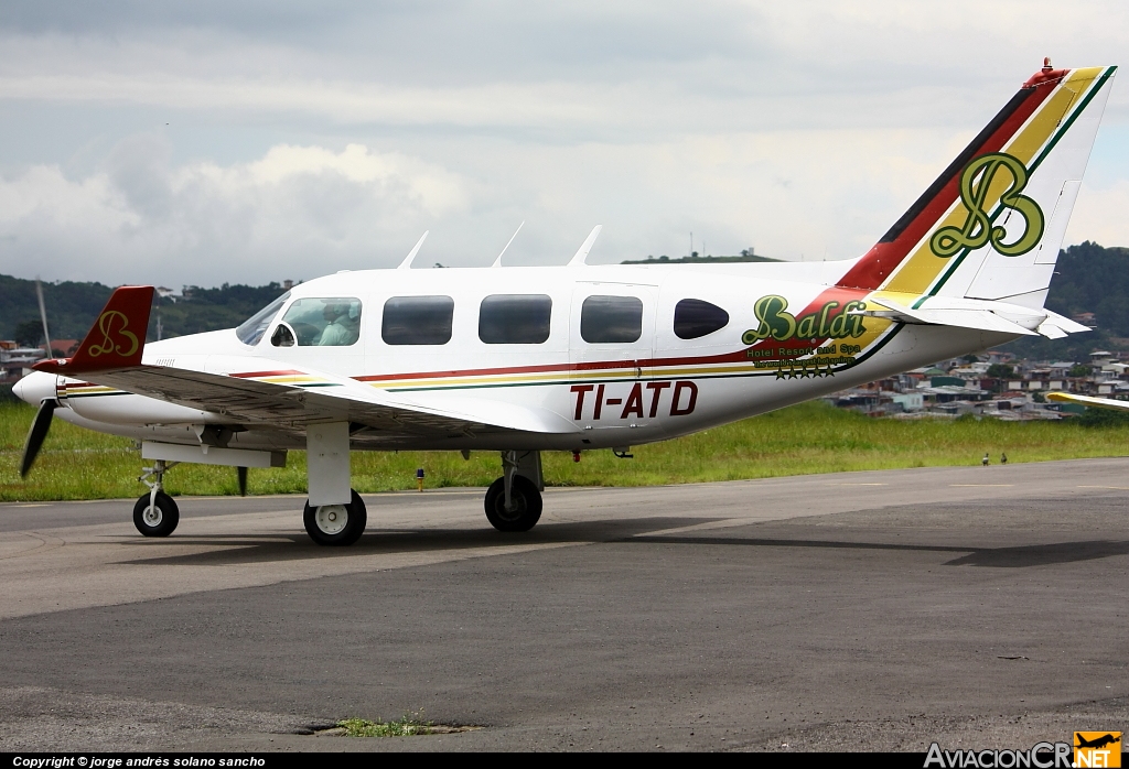 TI-ATD - Piper PA-31 - Privado