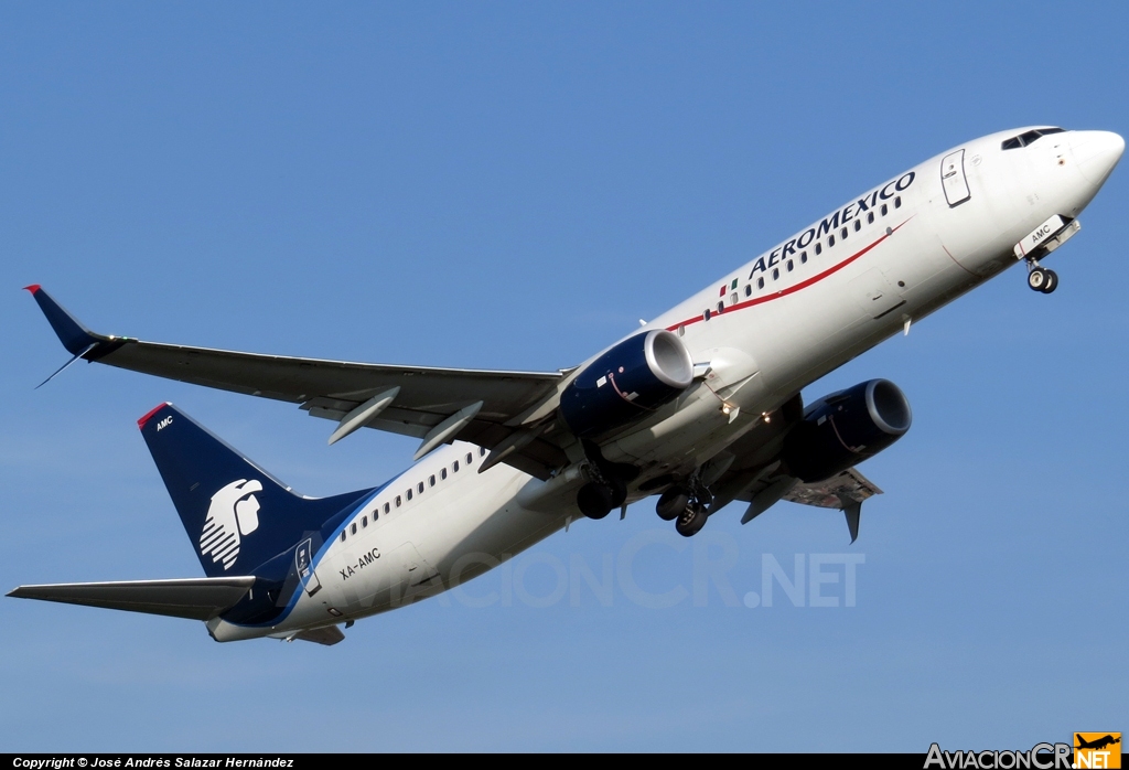 XA-AMC - Boeing 737-852 - Aeromexico