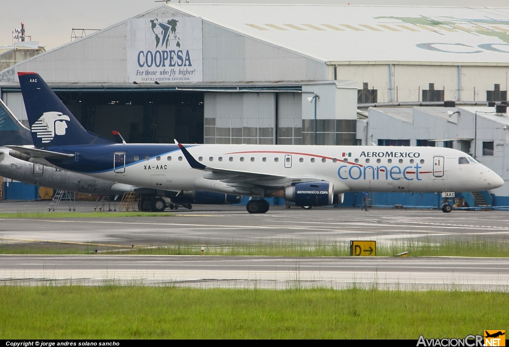 XA-AAC - Embraer ERJ-190-100AR - AeroMexico Connect