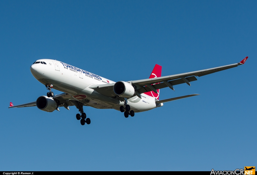 TC-JIT - Airbus A330-223 - Turkish Airlines