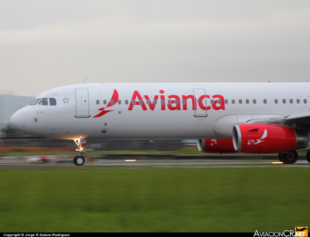 N693AV - Airbus A321-231 - Avianca