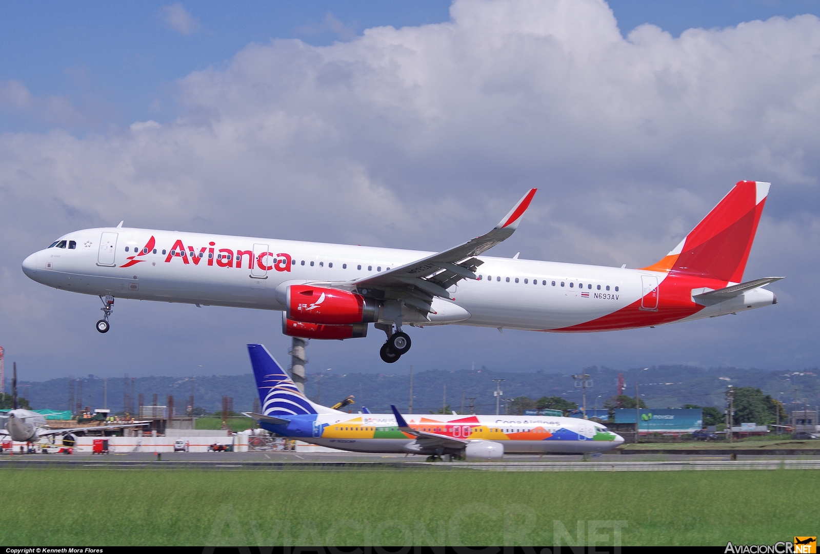 N693AV - Airbus A321-231 - Avianca