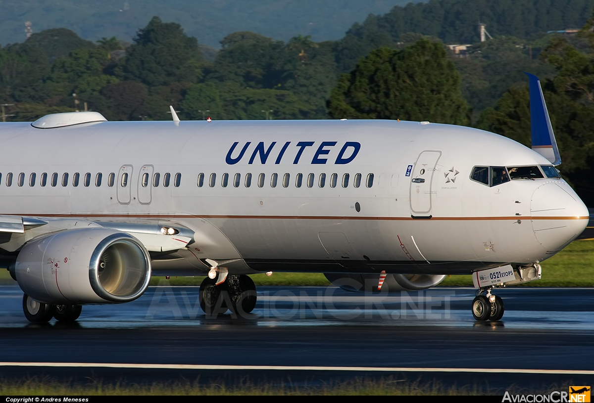 N79521 - Boeing 737-824 - United Airlines