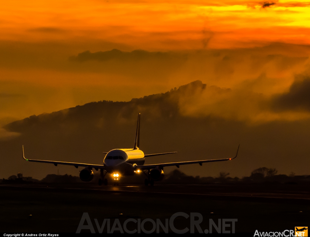 N703AV - Airbus A319-132 - Avianca