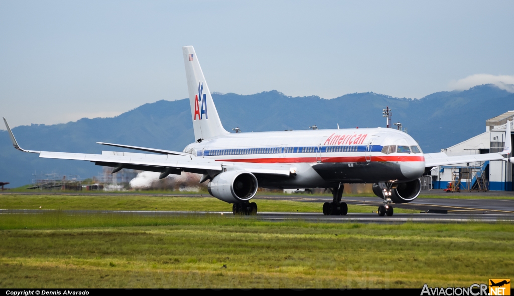 N675AN - Boeing 757-223 - American Airlines
