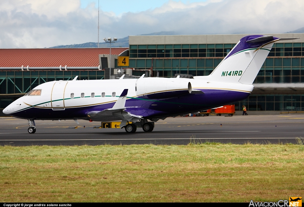 N141RD - Bombardier Challenger 604 (CL-600-2B16) - Privado