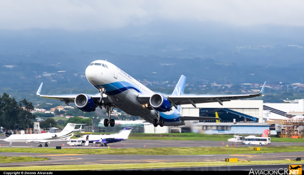 XA-JMA - Airbus A320-214 - Interjet