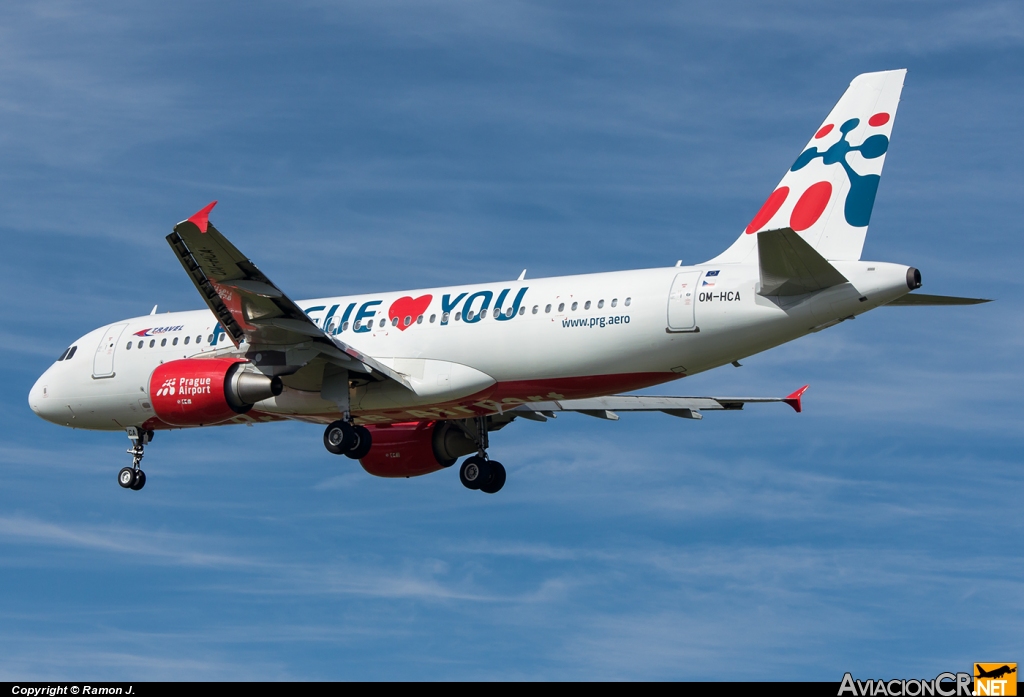 OM-HCA - Airbus A320-214 - Travel Service