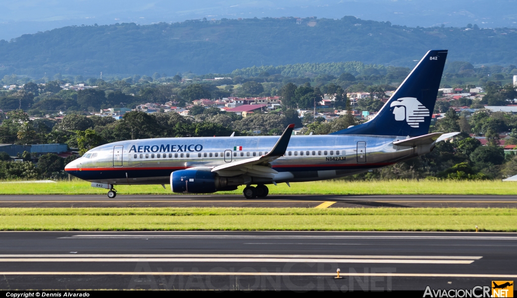 N842AM - Boeing 737-752 - Aeromexico