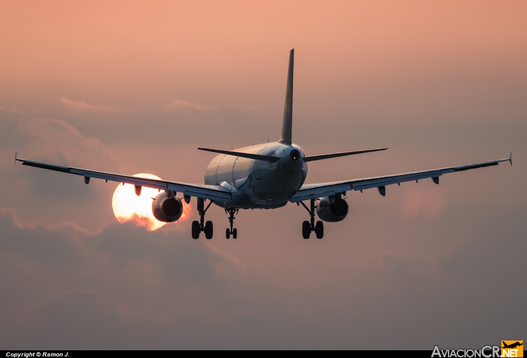 D-AISO - Airbus A321-231 - Lufthansa