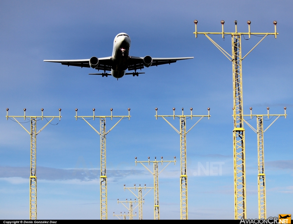 N771QT - Boeing B767-381(F) - Tampa Colombia