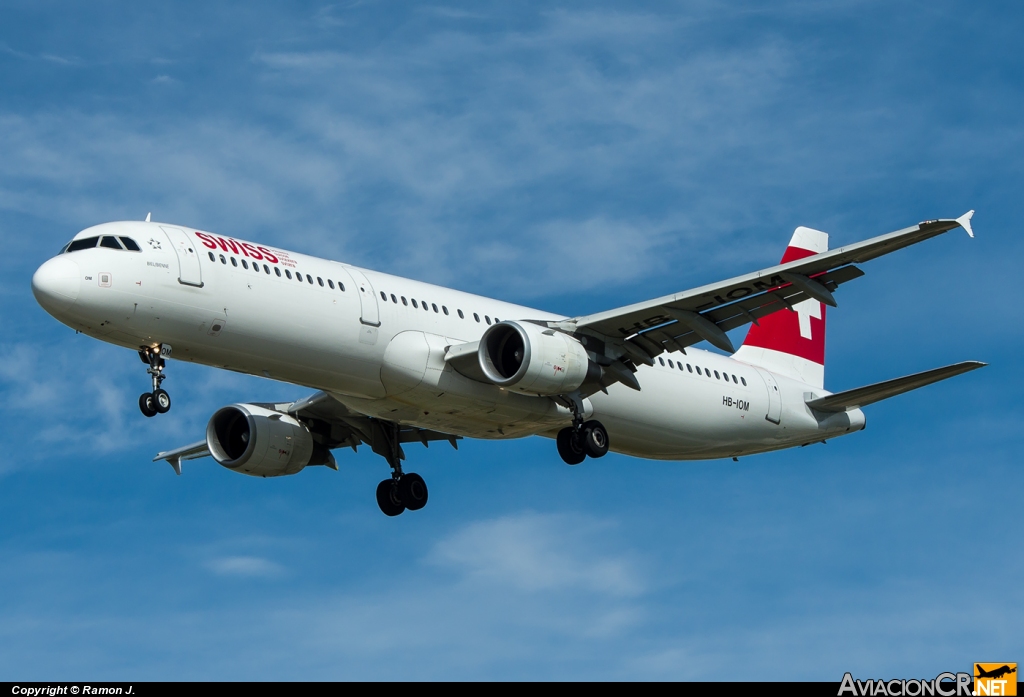 HB-IOM - Airbus A321-212 - Swiss European Airlines