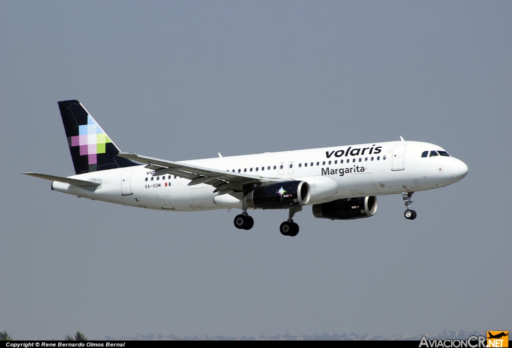 XA-VOM - Airbus A320-232 - Volaris