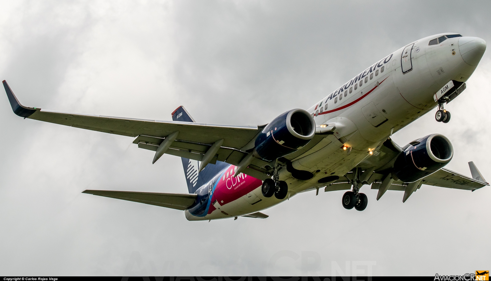 XA-AGM - Boeing 737-752 - Aeromexico