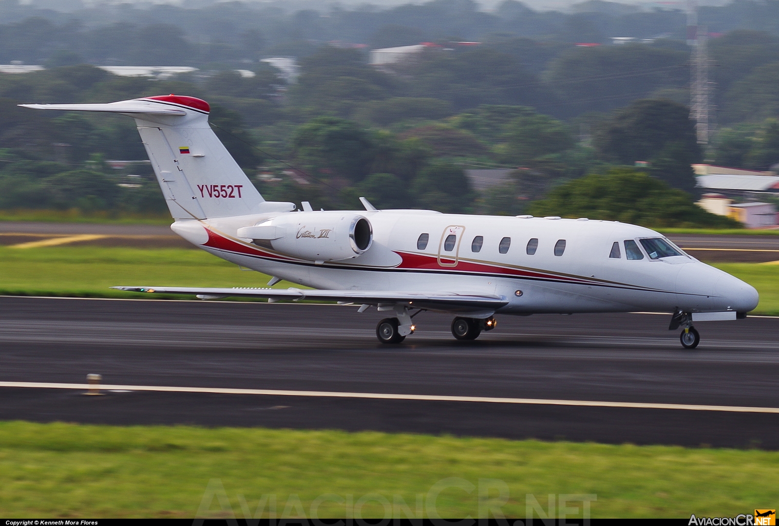 YV552T - Cessna 650 Citation VI - Privado