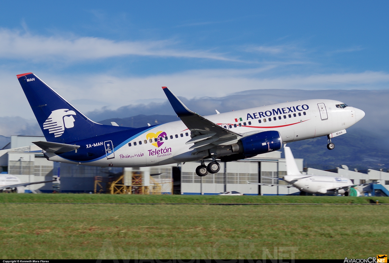 XA-MAH - Boeing 737-752 - Aeromexico