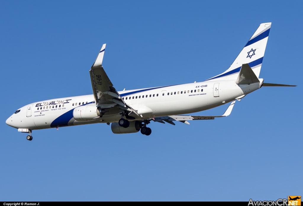 4X-EHB - Boeing 737-958ER (W) - El Al Israel Airlines