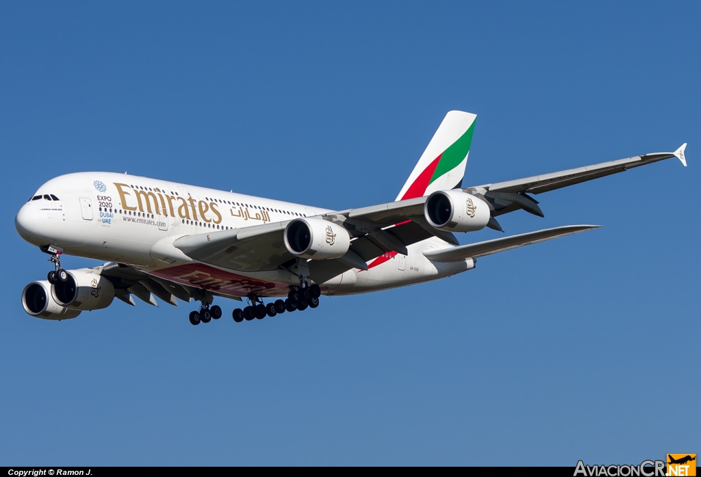 A6-EDQ - Airbus A380-861 - Emirates