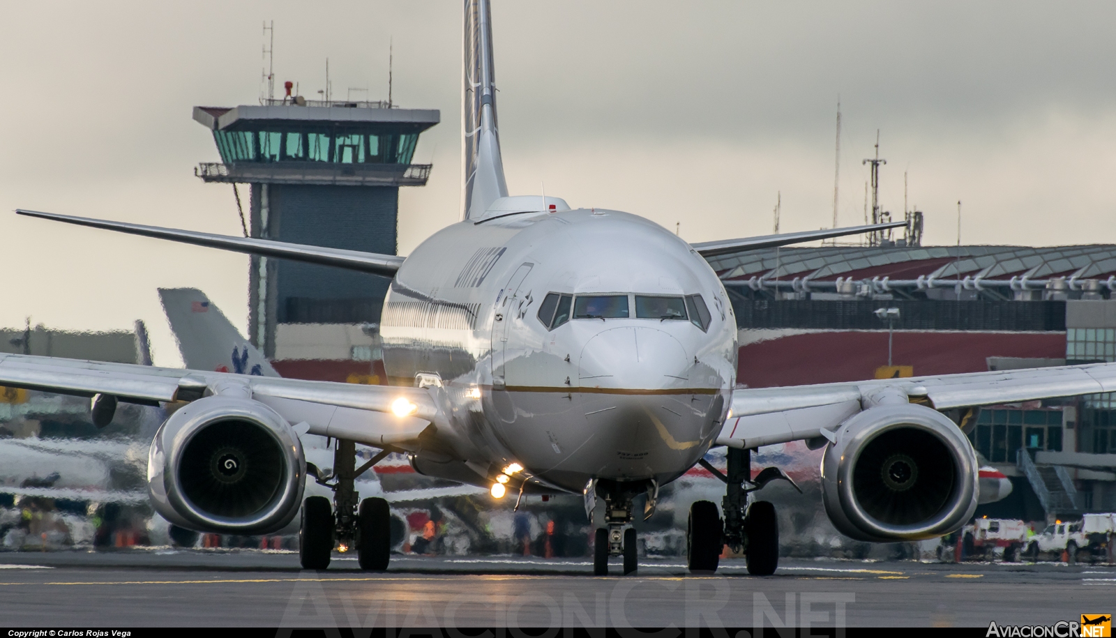 N33289 - Boeing 737-824 - Continental Airlines