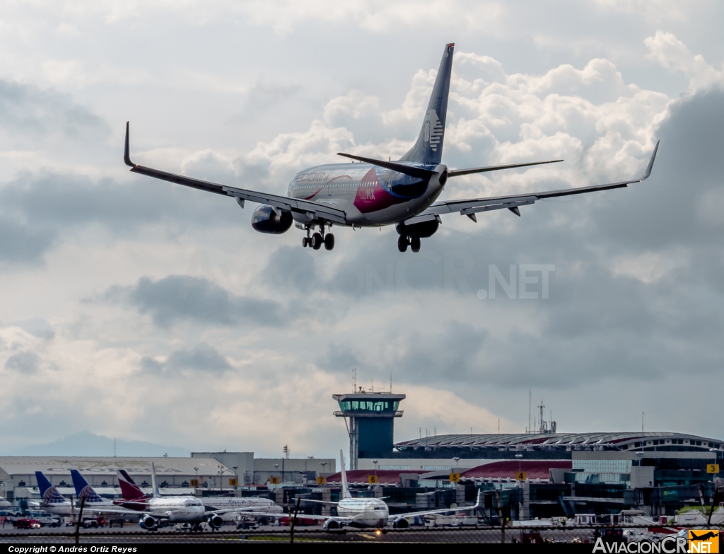 XA-AGM - Boeing 737-752 - Aeromexico