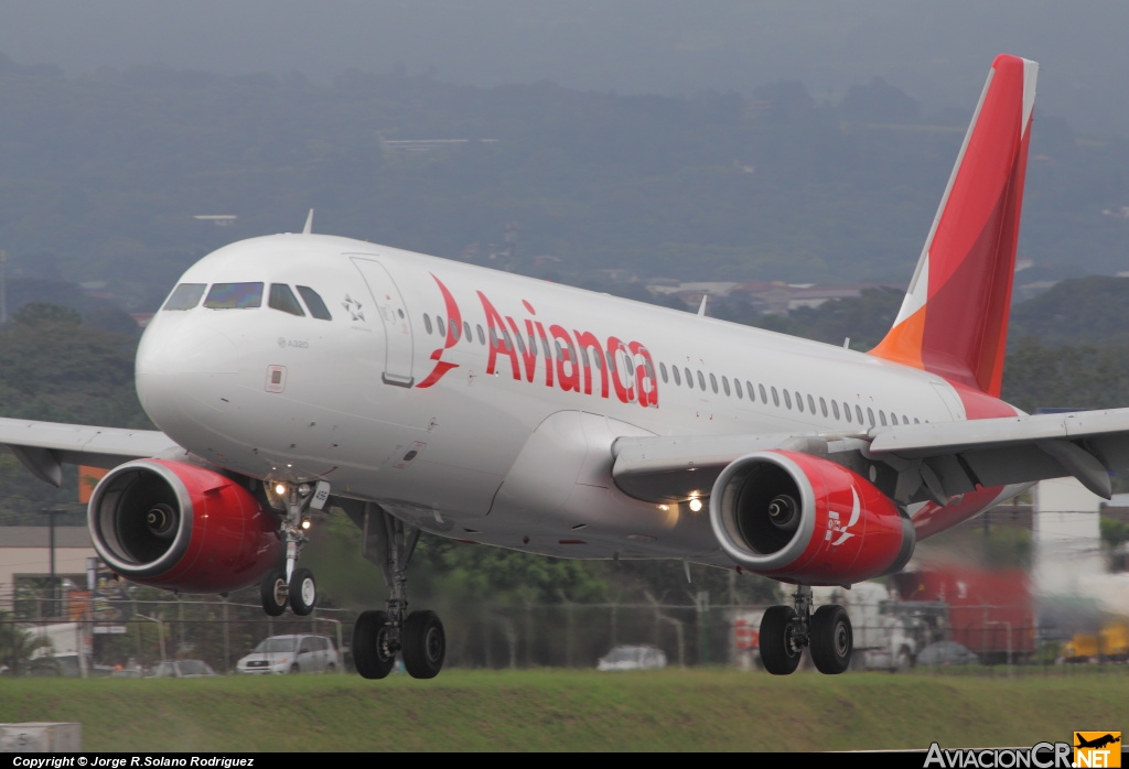 N496TA - Airbus A320-233 - TACA