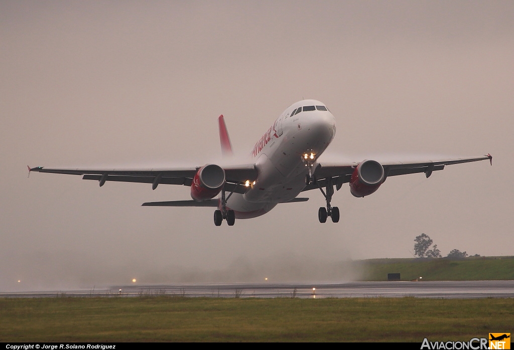 N496TA - Airbus A320-233 - TACA
