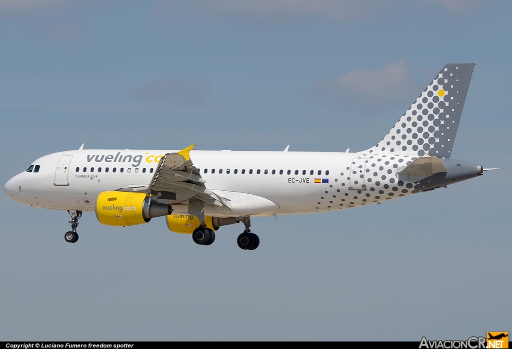 EC-JVE - Airbus A319-111 - Vueling