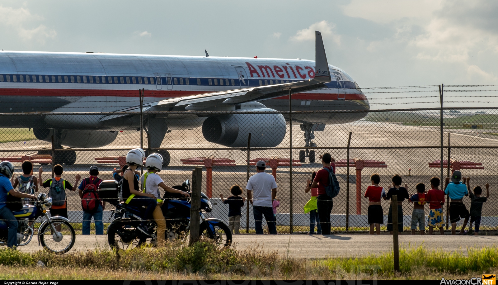 N657AM - Boeing 757-223 - American Airlines